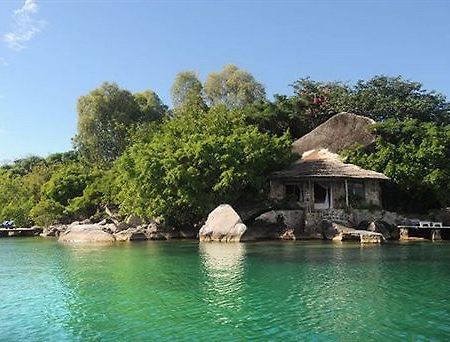 Готель Kaya Mawa Likoma Екстер'єр фото