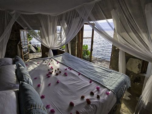 Готель Kaya Mawa Likoma Екстер'єр фото